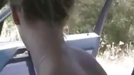 Kirkas blondi tuntea ...